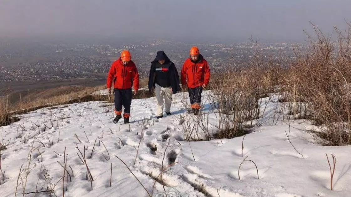 Алматы тауларында туристер адасып кетті