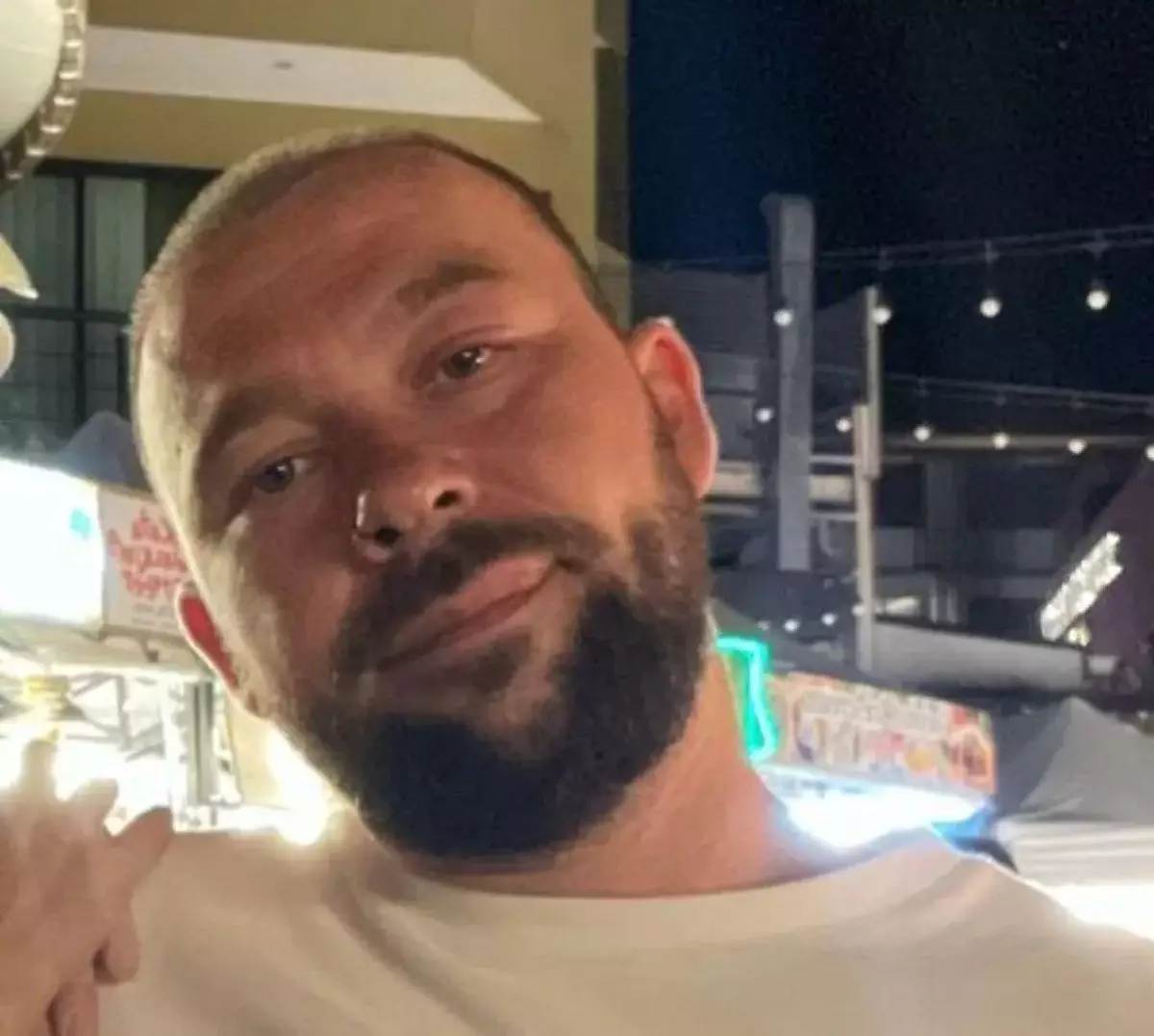 В Гонконге при загадочных обстоятельствах пропал казахстанец