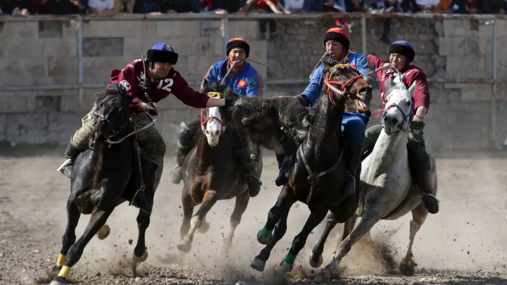 Бәйге, көкпар, аударыспақ: как устроены популярные национальные игры