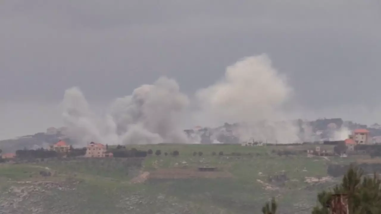 Израильские военные подорвали ключевой мост в Ливане