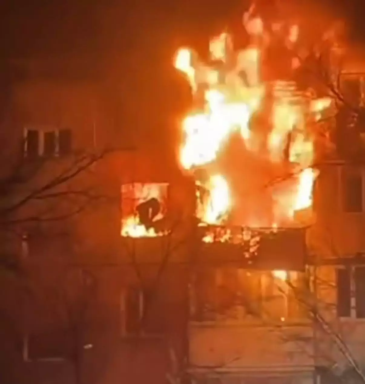 Шахтинскідегі жарылыс: тұрғындарды құтқарған 5 полицей зардап шекті