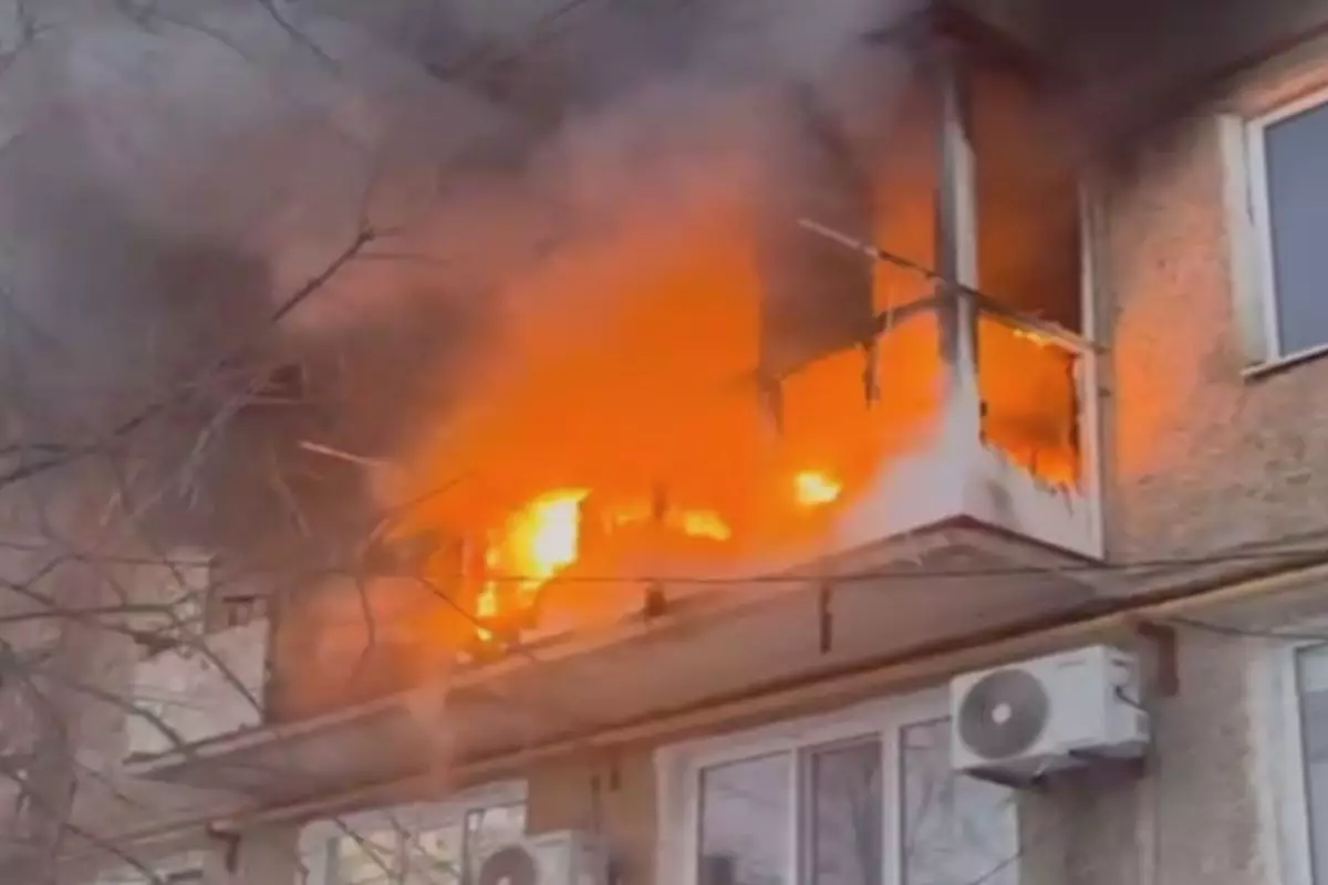 Пять полицейских пострадали после взрыва в Шахтинске