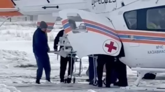 Жаңа туған егіз ТЖМ тікұшағымен Павлодарға шұғыл жеткізілді