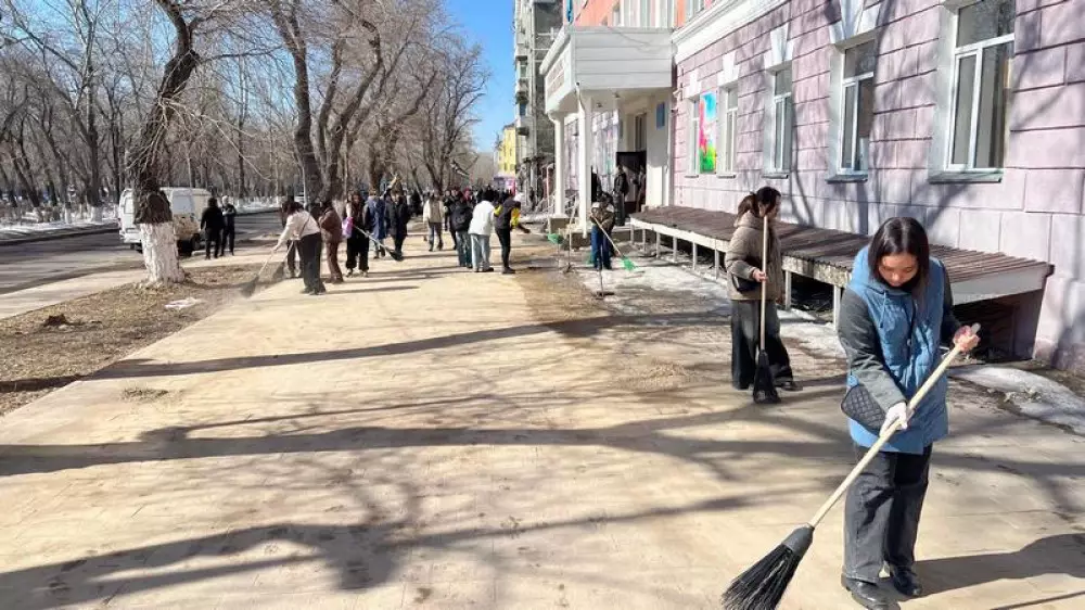 Более 100 тысяч жителей Карагандинской области вышли на Тазару күні