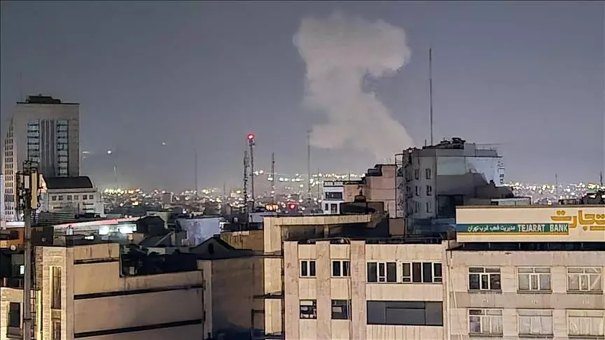 БАҚ: Тегеранда жарылыстар болды