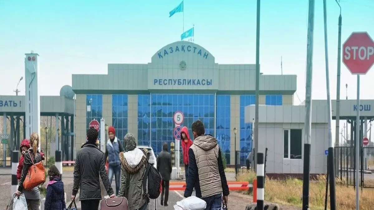 Ресейліктер қашуға әзірленуде: Елімізге тағы да ресейліктер ағылып келуі мүмкін бе? 