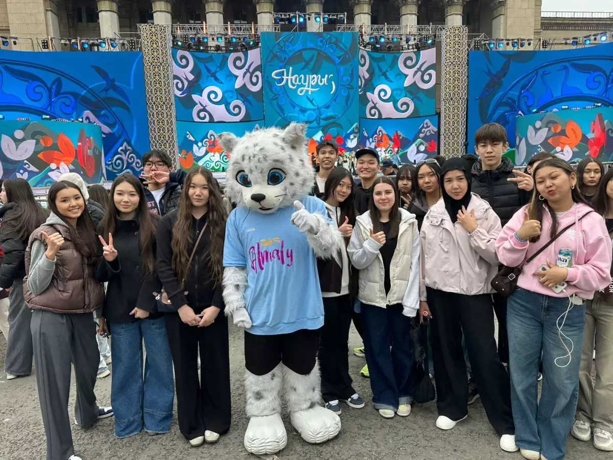 Тазару күні: Алматы жастары флешмоб өткізді