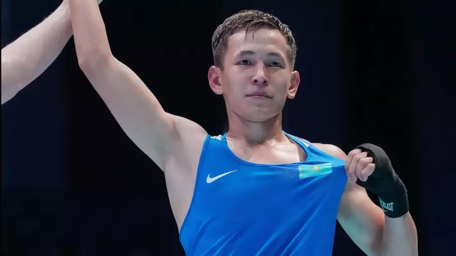 Чемпион Азии из Казахстана заявил о переходе в другую категорию