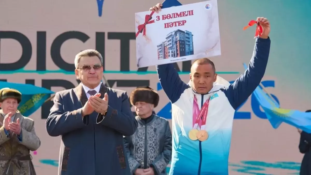 Лайықты құрмет! Елімізге тарихи жеңіс сыйлаған Ербол Хамитовке Қызылжардан пәтер сыйға берілді