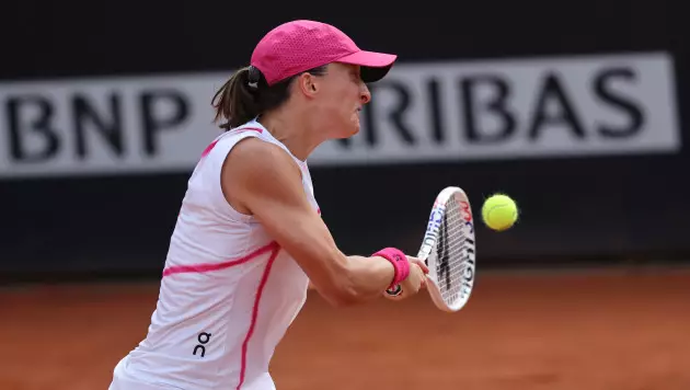 Швентек отказалась от тренера после вылета с турнира в Майами