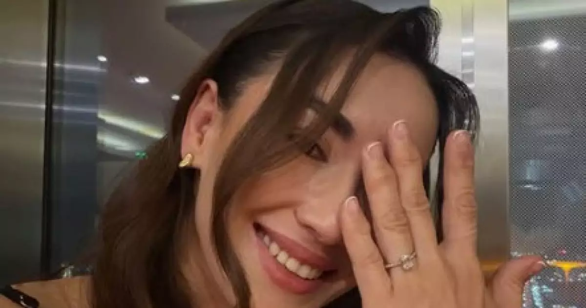   «Иә» дедім: Әбиба Әбужақынова күйеуге шығады (фото)   