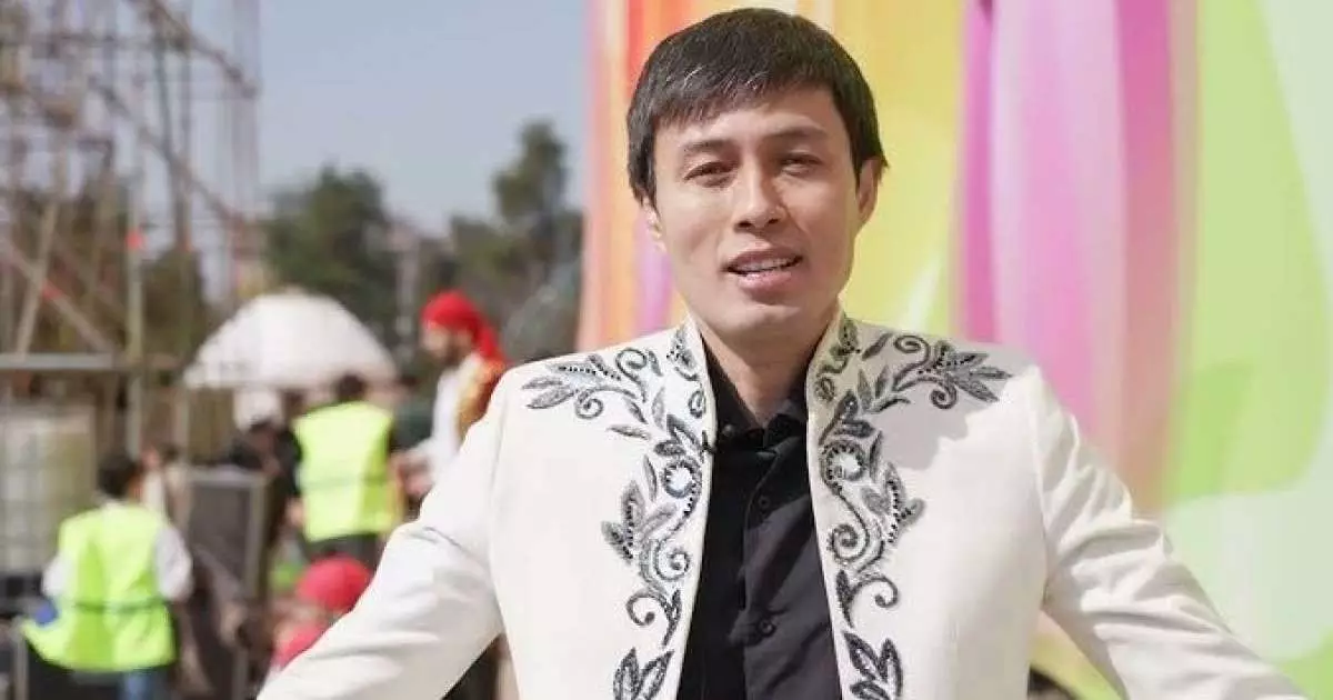  “Ауылда тұратындар бізден де бақытты” – Әнші Ердос Қанаев қаланың шуынан шаршағанын айтты 