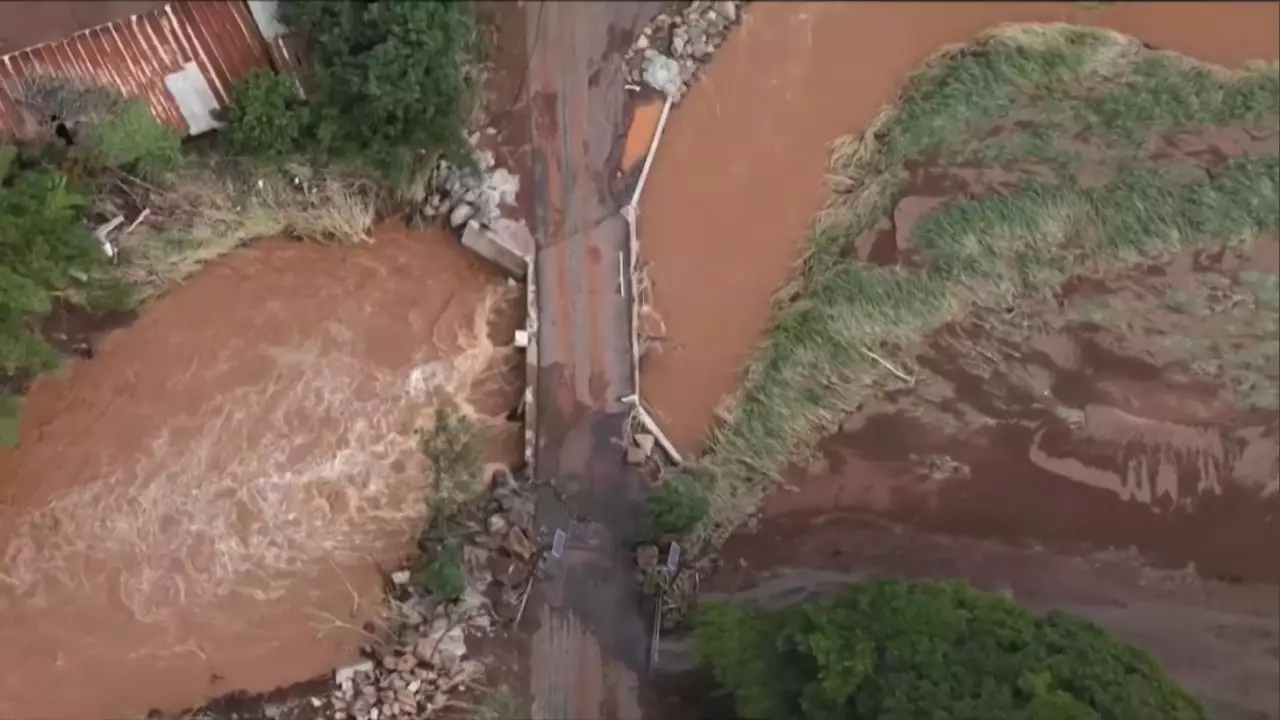 Гавайда су тасқынынан алты мың адам эвакуацияланды