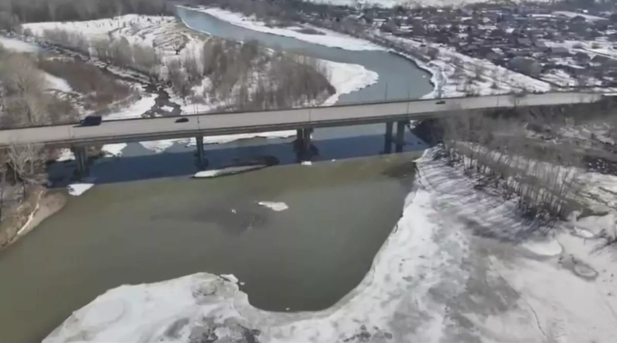 Лёд тронулся: спасатели ВКО доложили о ситуации на паводкоопасных участках