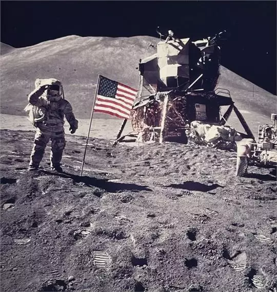 Адамзат Айға қайта оралады: NASA тарихи миссияның уақытын жариялады