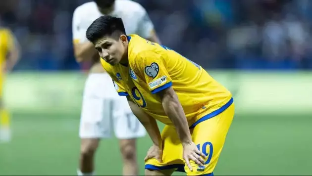 "Тренер "Челси" очень доволен". Стало известно о планах клуба АПЛ на Сатпаева