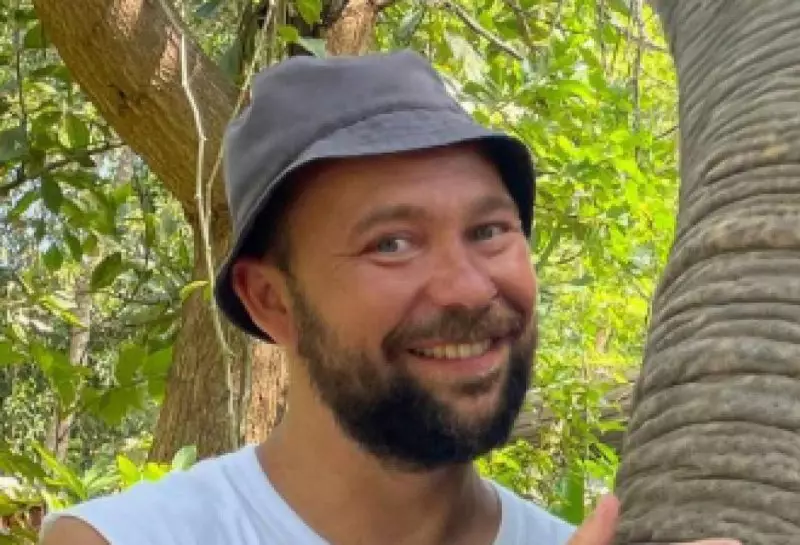 Пропавшего в Гонконге уроженца Атырау нашли в больнице после нападения