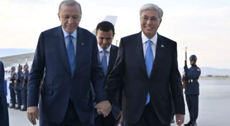 Эрдоган пригласил Токаева на дипломатический форум в Анталье