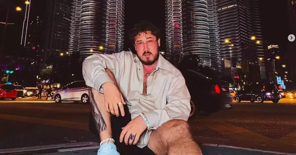   Танымал қазақстандық блогерге халықаралық іздеу жарияланды   