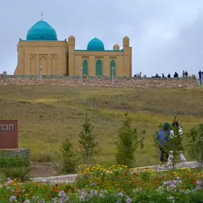 В Павлодарской области подтопило дорогу в Баянаульском районе