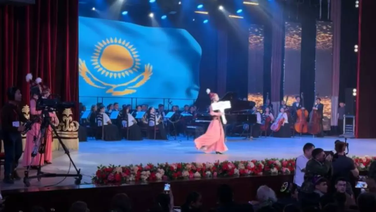 Казахстанская делегация участвует в первых Дельфийских играх ШОС