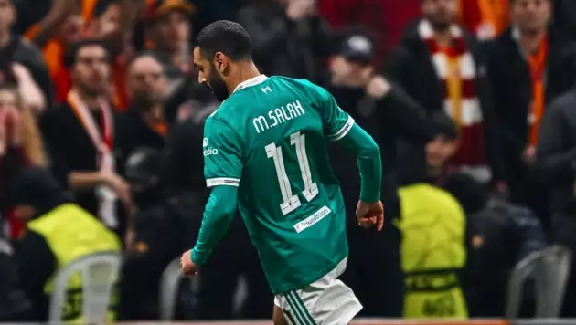 "Ливерпуль" хочет заменить Салаха лидером "Баварии"