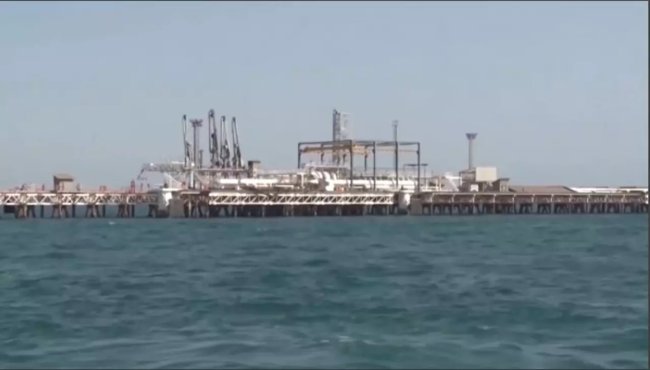 Иран Ормуз бұғазындағы кемелерді бақылауға алды