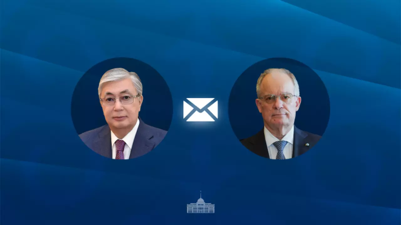 Глава государства направил телеграмму поздравления Президенту Греции