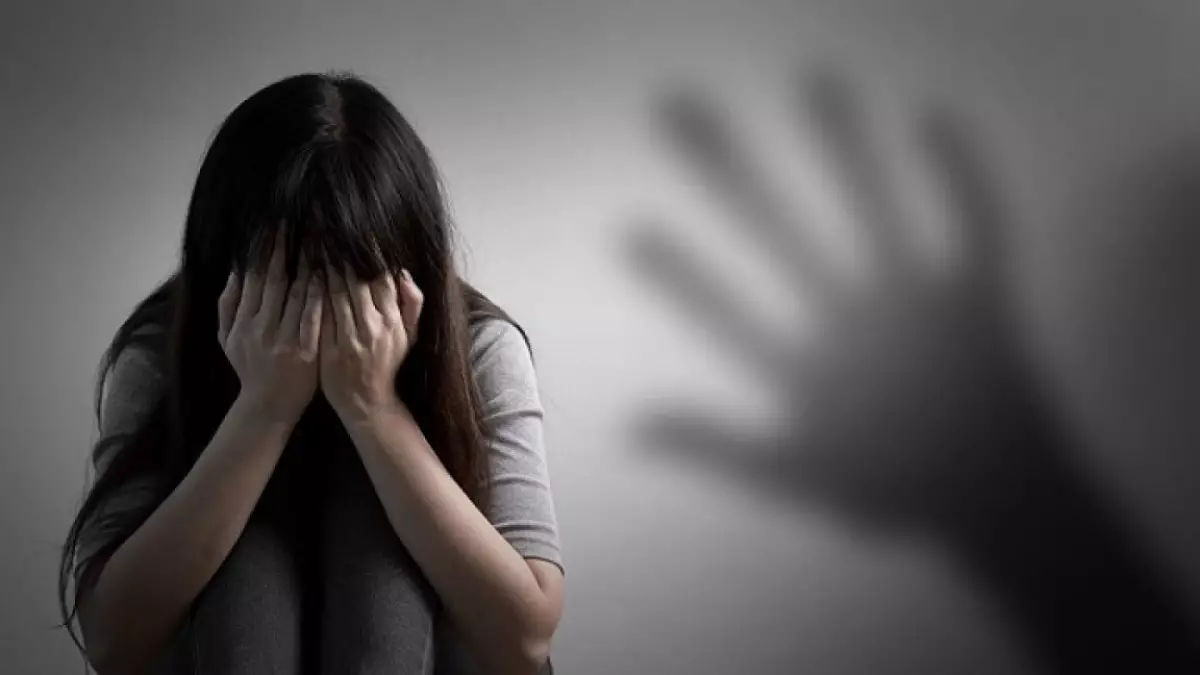 Сәбиін тұншықтырып өлтірген: Павлодарда студент қыз сотталды 