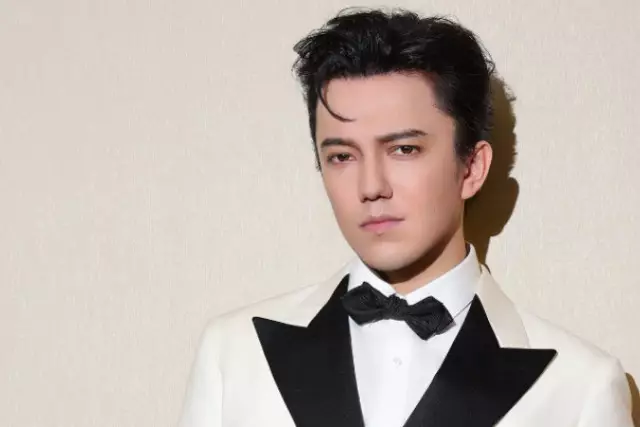 Димаш Құдайберген үздік қатарында рекорд жаңартты