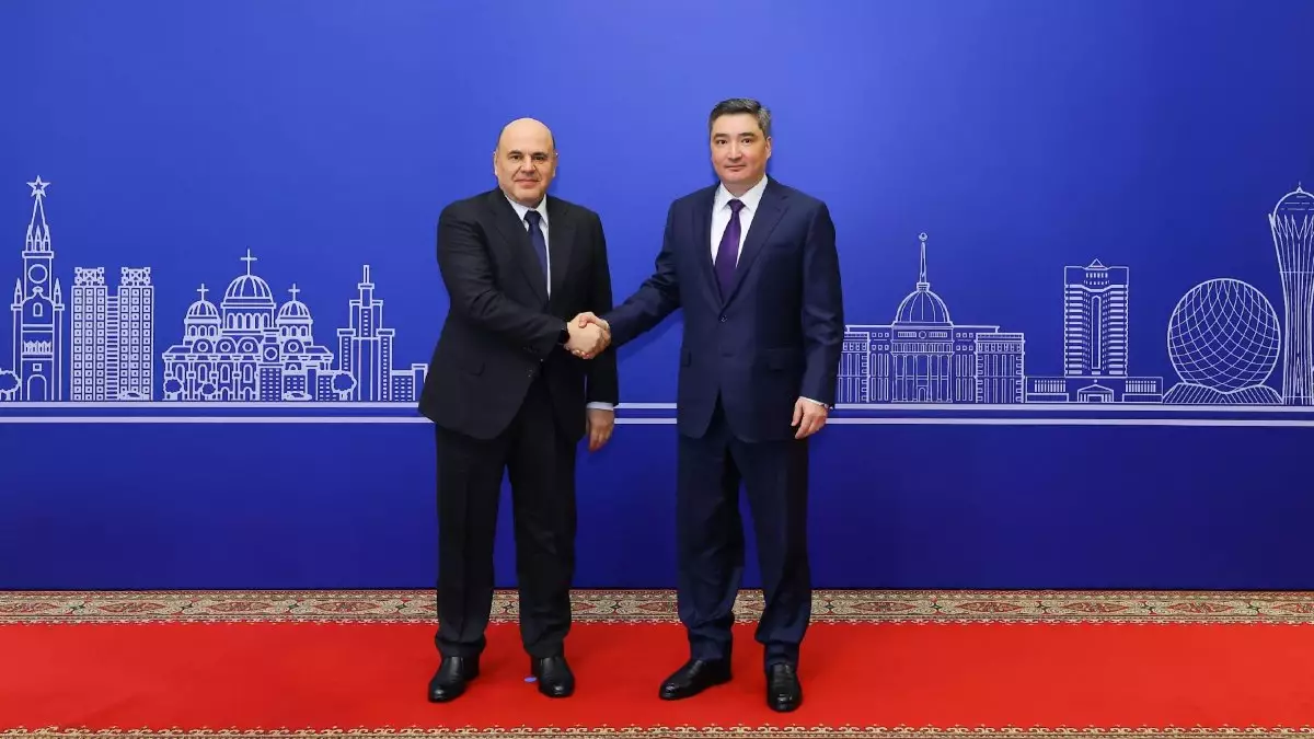Ресей премьер-министрі Қазақстанға келіп, жаңа бірлескен жобалар туралы талқылады