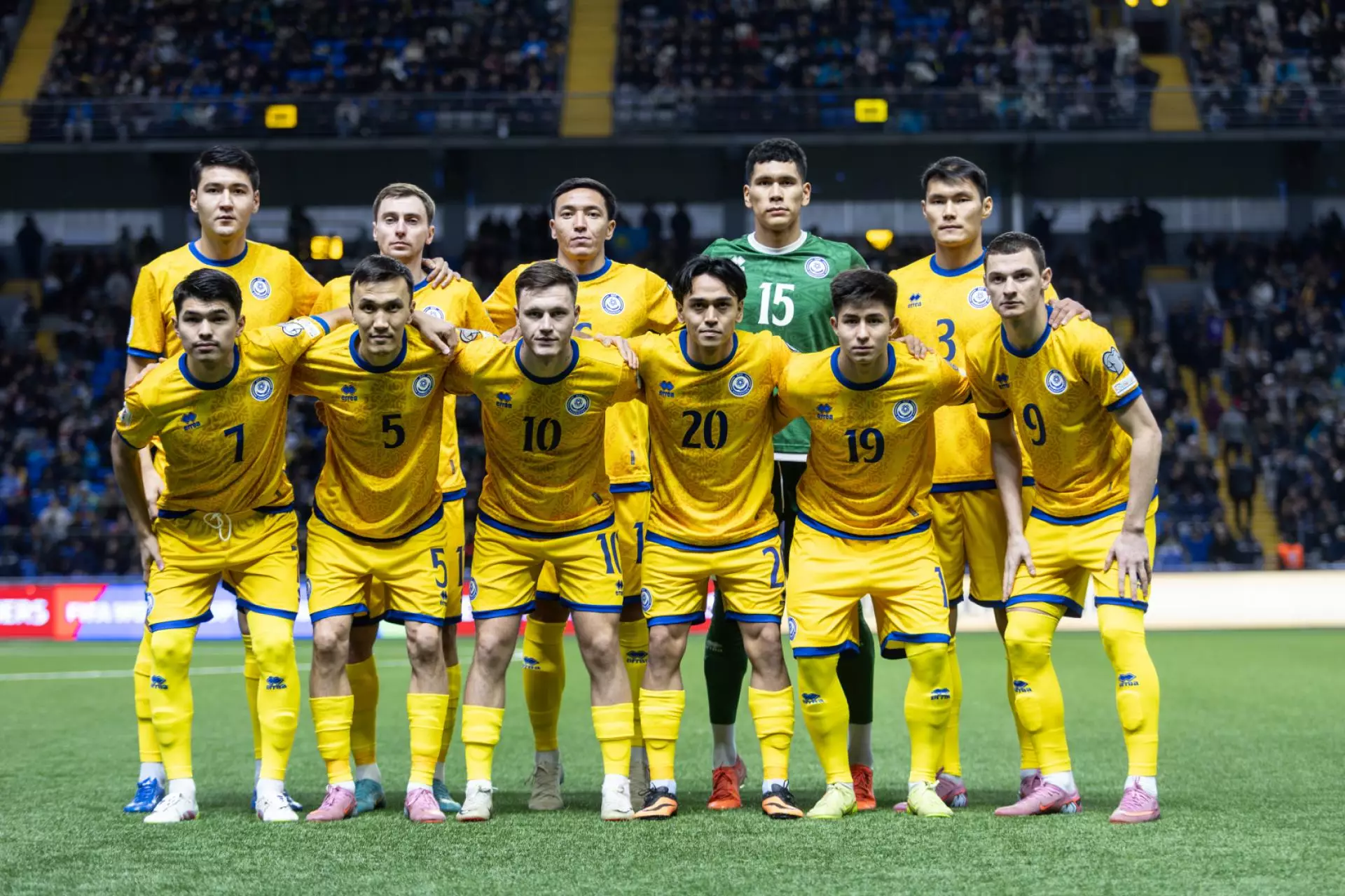 Казахстан победил Намибию в исторической игре FIFA Series