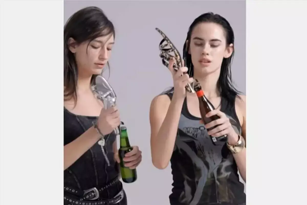 Модный бренд представил туфли с открывашками для пива - новости на Lada.kz 25.03.2026