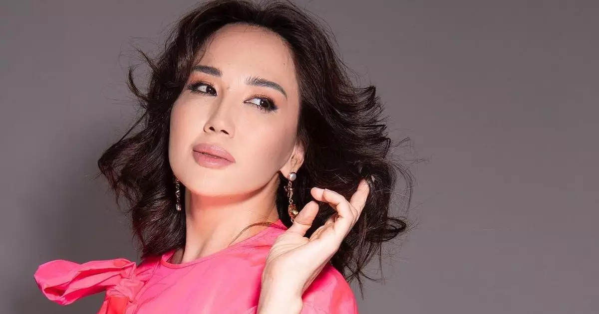   «Қатты жақсы көремін»: белгісіз адам Ләйлә Сұлтанқызына сезімін білдірді   