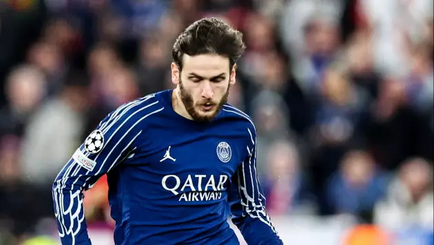 ПСЖ принял решение по трансферу Кварацхелии