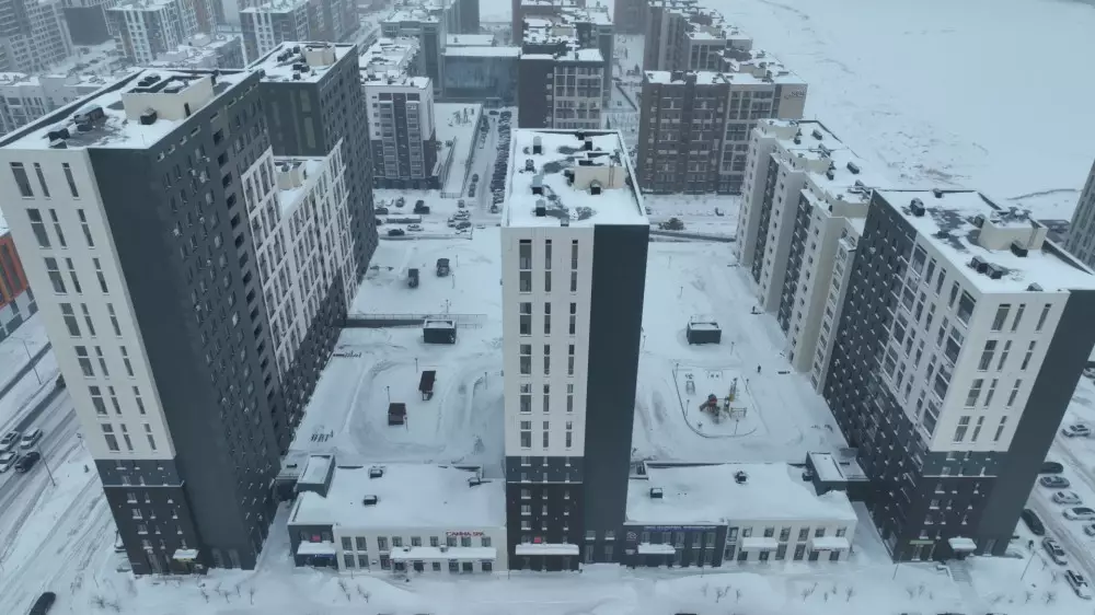 “Это не просто неудобство. Это страшно“: как живут в астанинском ЖК, где уже падал лифт