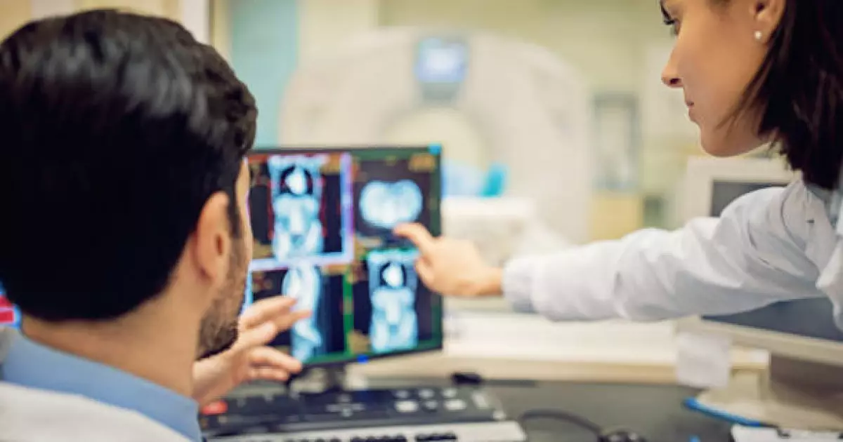   Дәрігер қатерлі ісік тудыруы мүмкін тағам түрін атады   