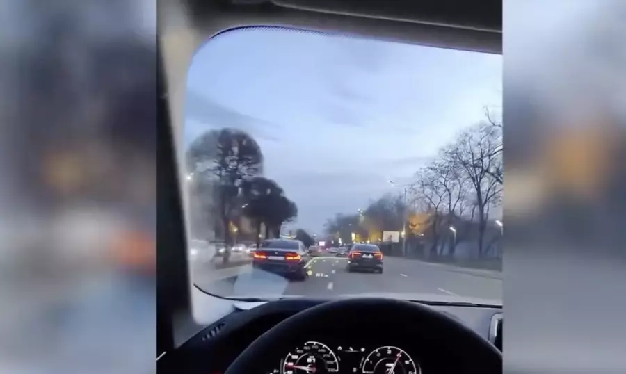 Алматыда әл-Фараби даңғылындағы жантүршігерлік жол апатынан кейін тексеріс күшейді