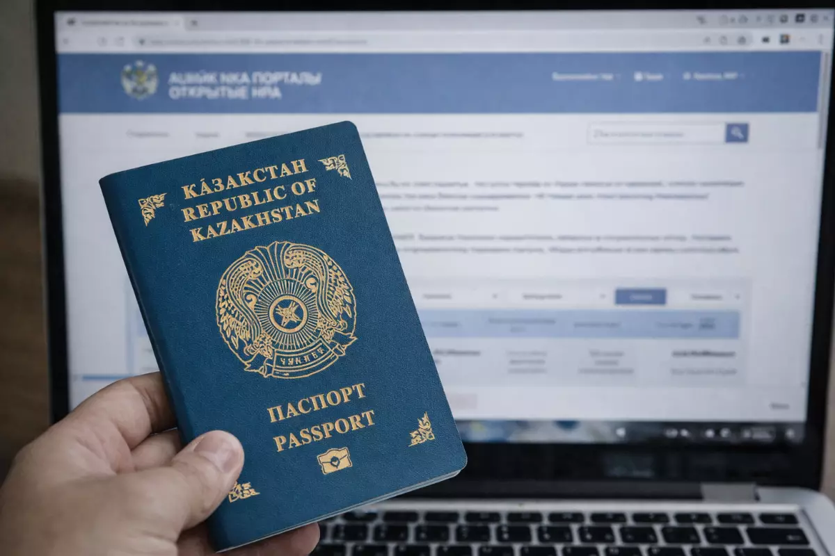 В МИД подготовили приятные новости для живущих за рубежом казахстанцев