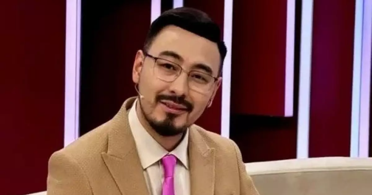  Сүйінші, ағайын! Журналист Руслан Өтепбай асыға күткен қуанышты жаңалығын жеткізді (ВИДЕО) 