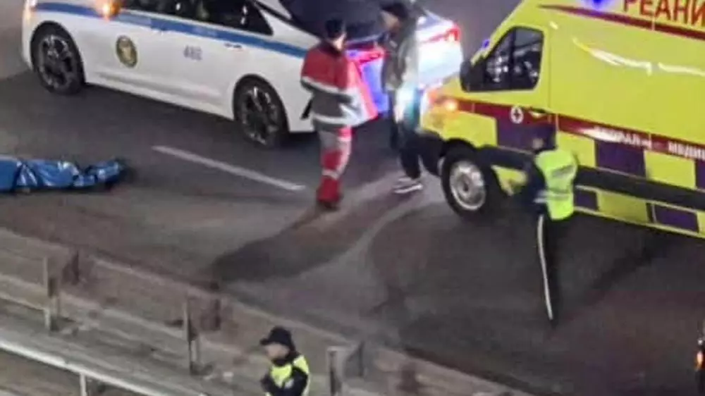 Женщина погибла под колёсами авто на Аль-Фараби в Алматы