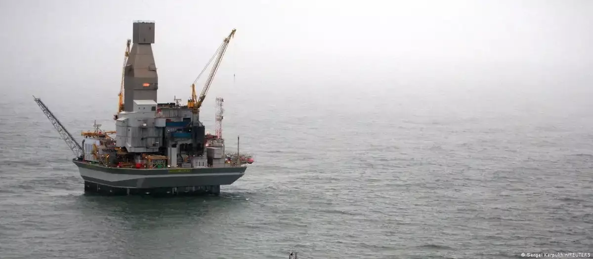 Дрон шабуылы мен танкерлердің ұсталуы. Ресейдің мұнай экспорттау қуаттылығы әлсіреді