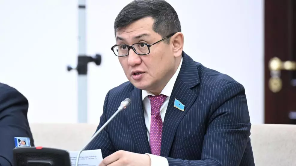 Техқабат пен жертөле сатылып жатыр: Сенатор дабыл қақты 