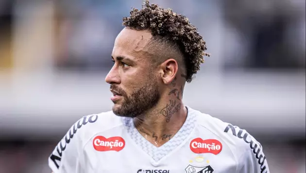 Неймар может прекратить выступления за "Сантос": названа причина
