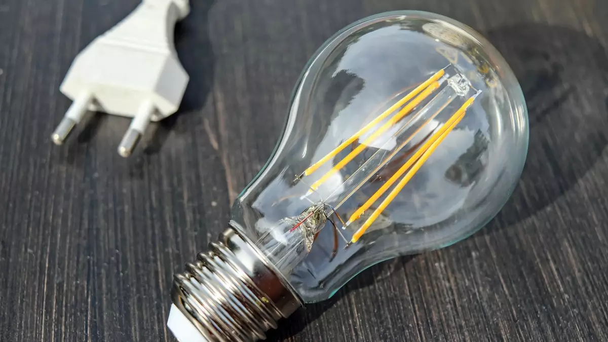 Алматыда жарық өшуі мүмкін: Көшелердің толық тізімі мен жұмыс кестесі жарияланды