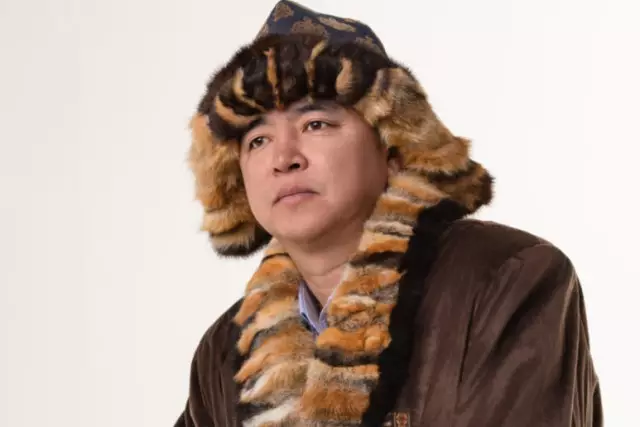 Талапбек Тынысбекұлы. Ат жалындағы жырлар