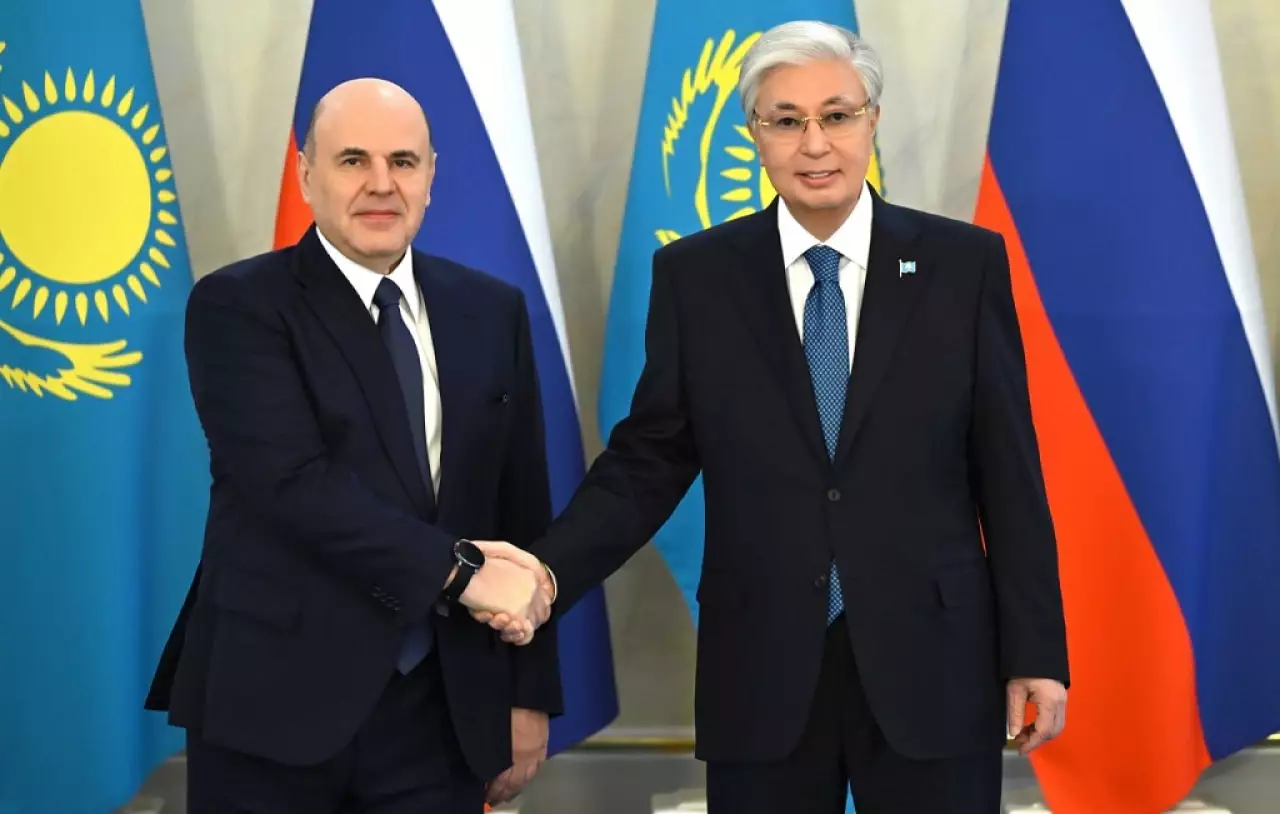 Глава государства принял Премьер-министра России