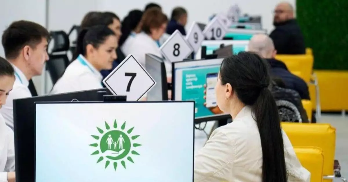  Алматыда 18 жүк көлігін заңсыз тіркеген 5 ХҚКО қызметкері сотталды 