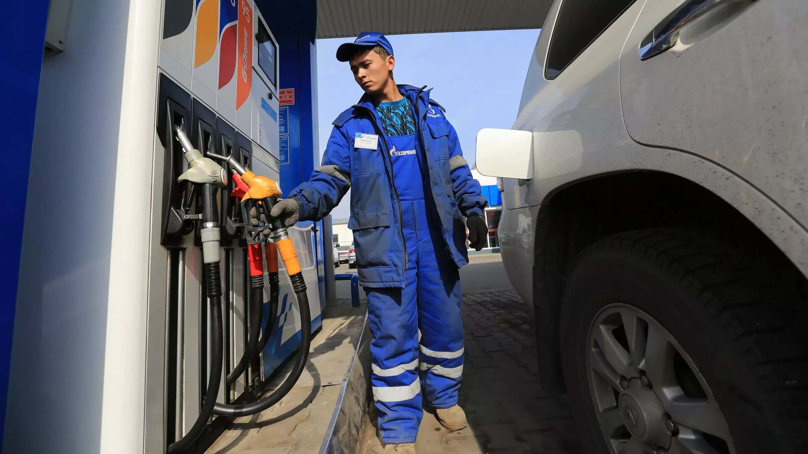 Қазақстан ең арзан жанармайы бар елдердің ТОП-10 тізіміне енді