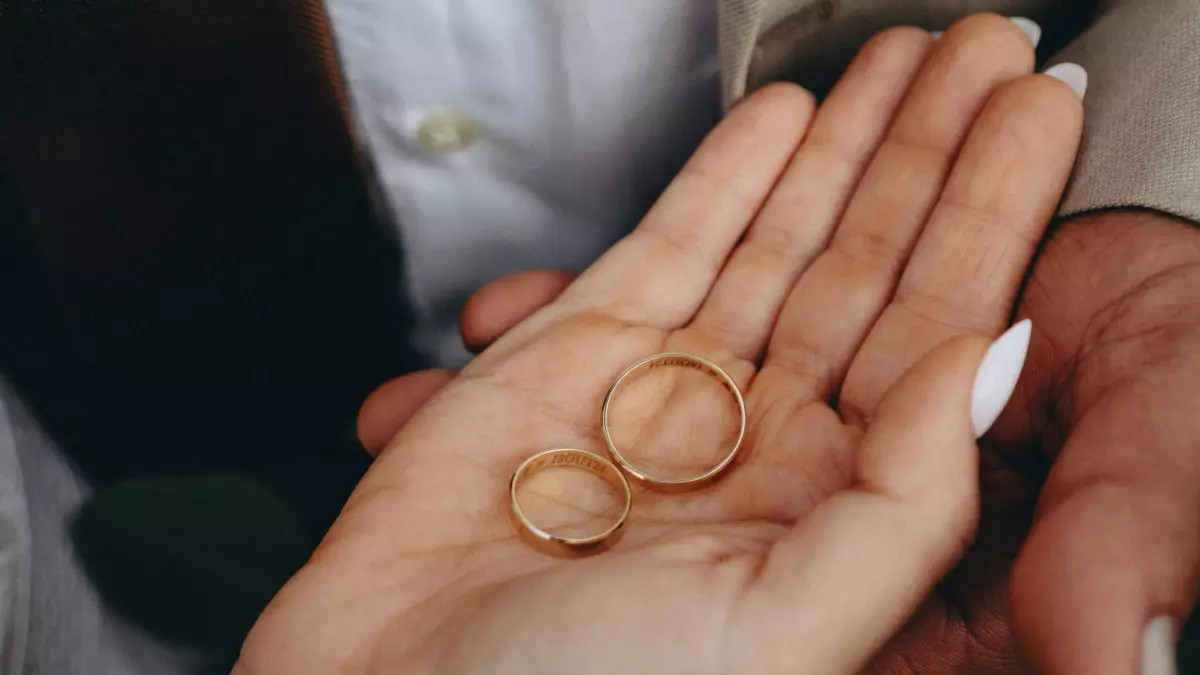 Үш минуттық неке: Қалыңдық үйленген соң күйеу жігітінің бір ауыз сөзі үшін қайта ажырасты